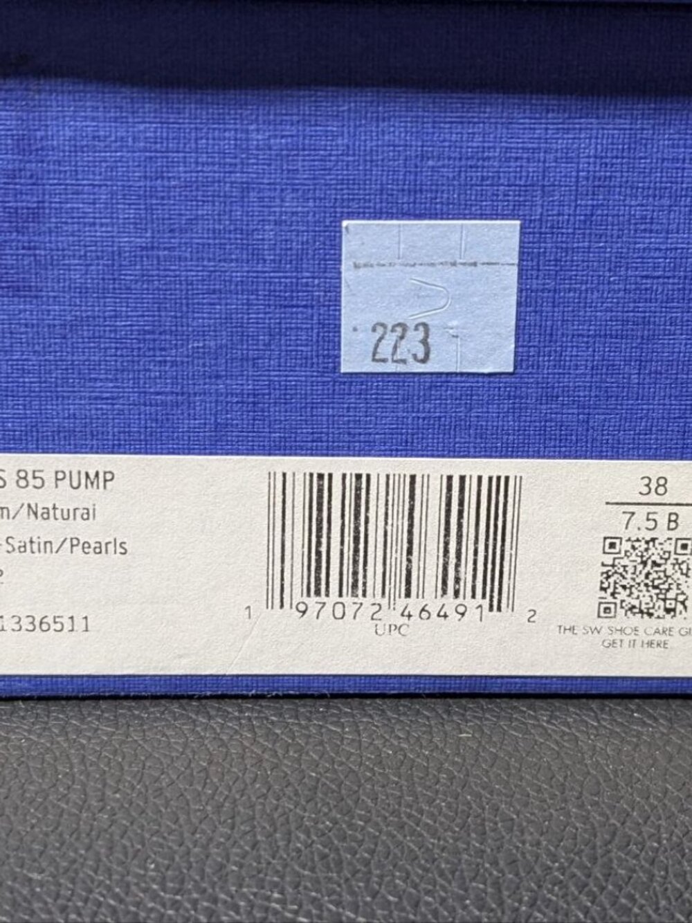 Stuart Weitzman Bliss 85 Pearl-Embellished Satin Pumps Cream/Natural US Size 7.5 - Picture 12 of 16